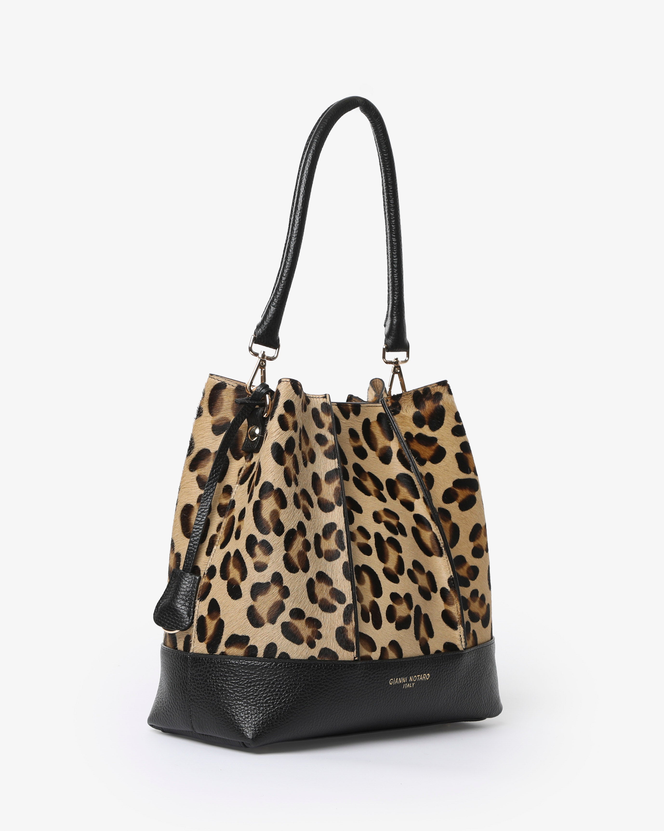 Amelie Large