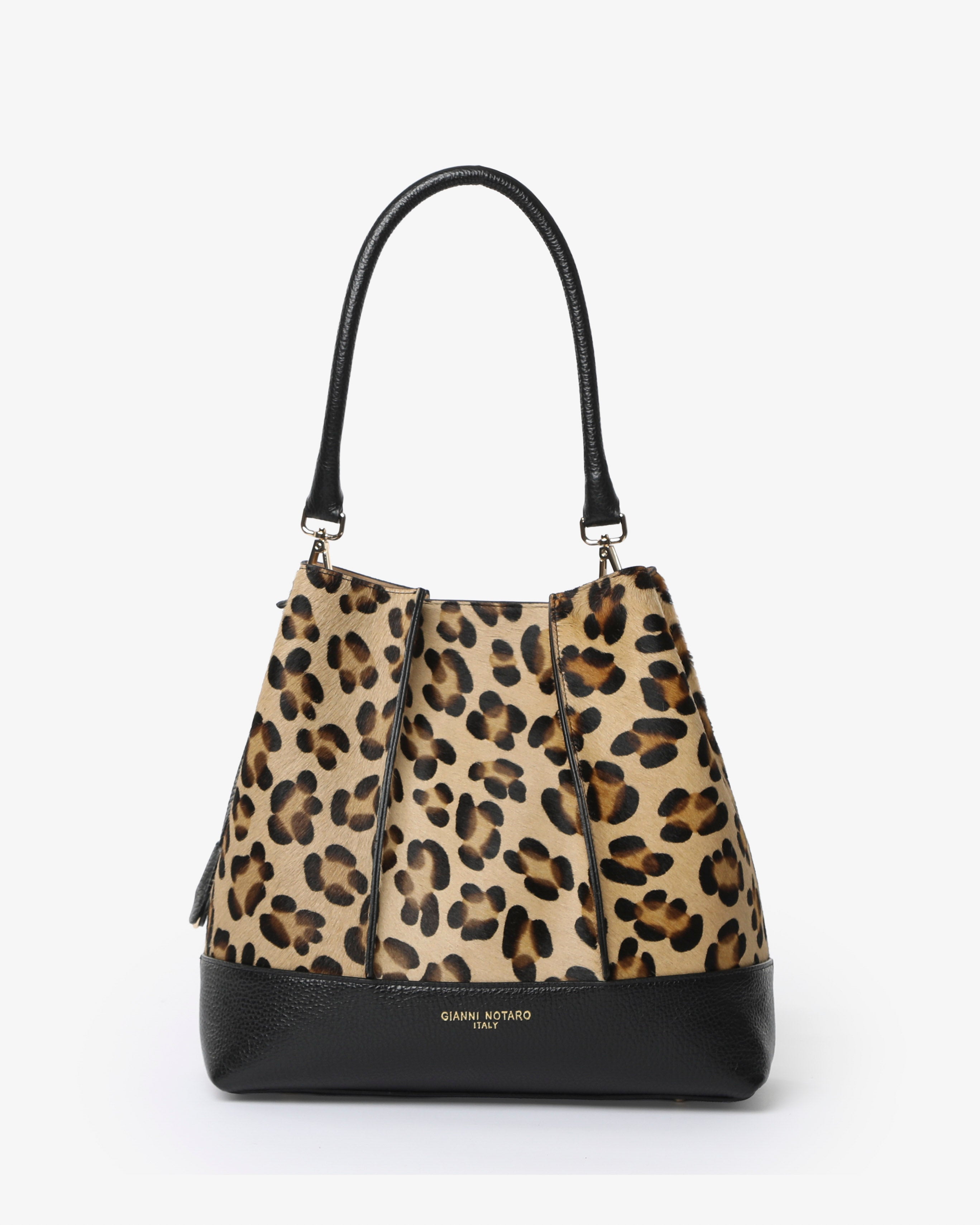 Amelie Large