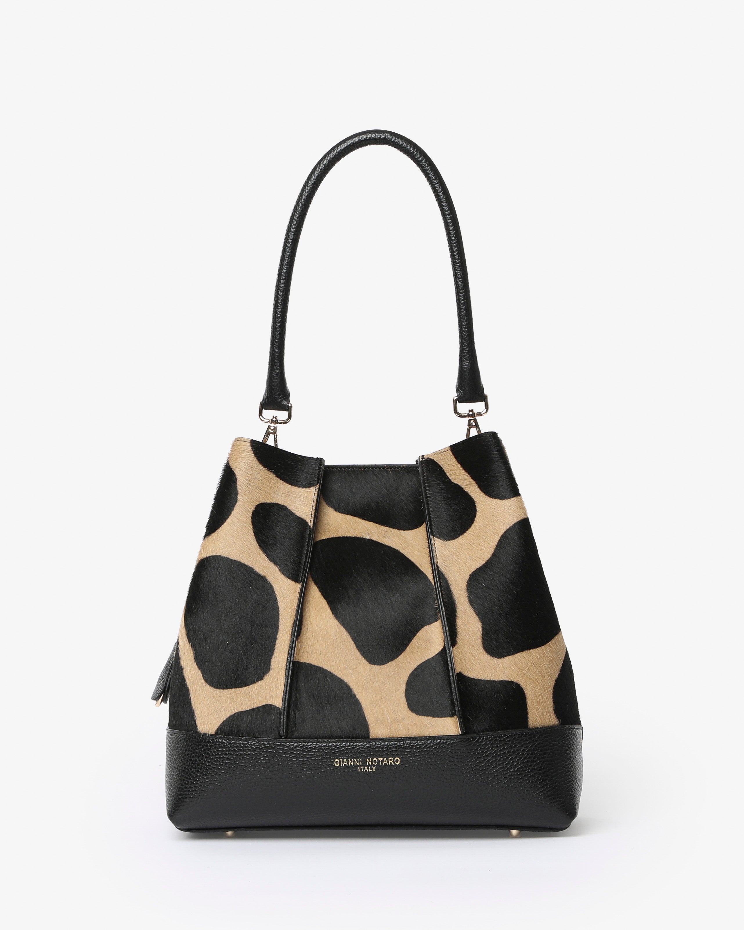 Amelie Large