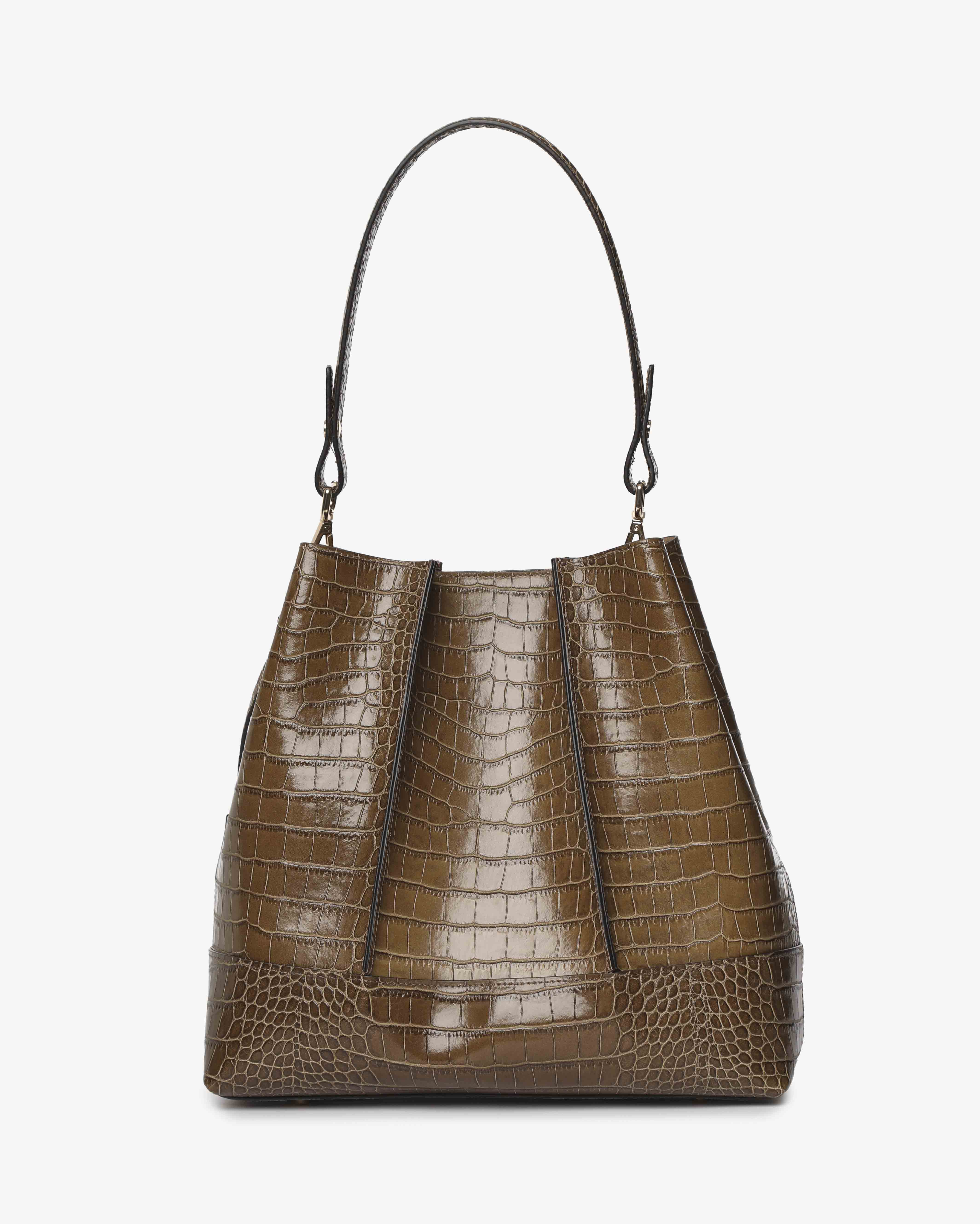 Amelie "Large" Cocco - Gianni Notaro